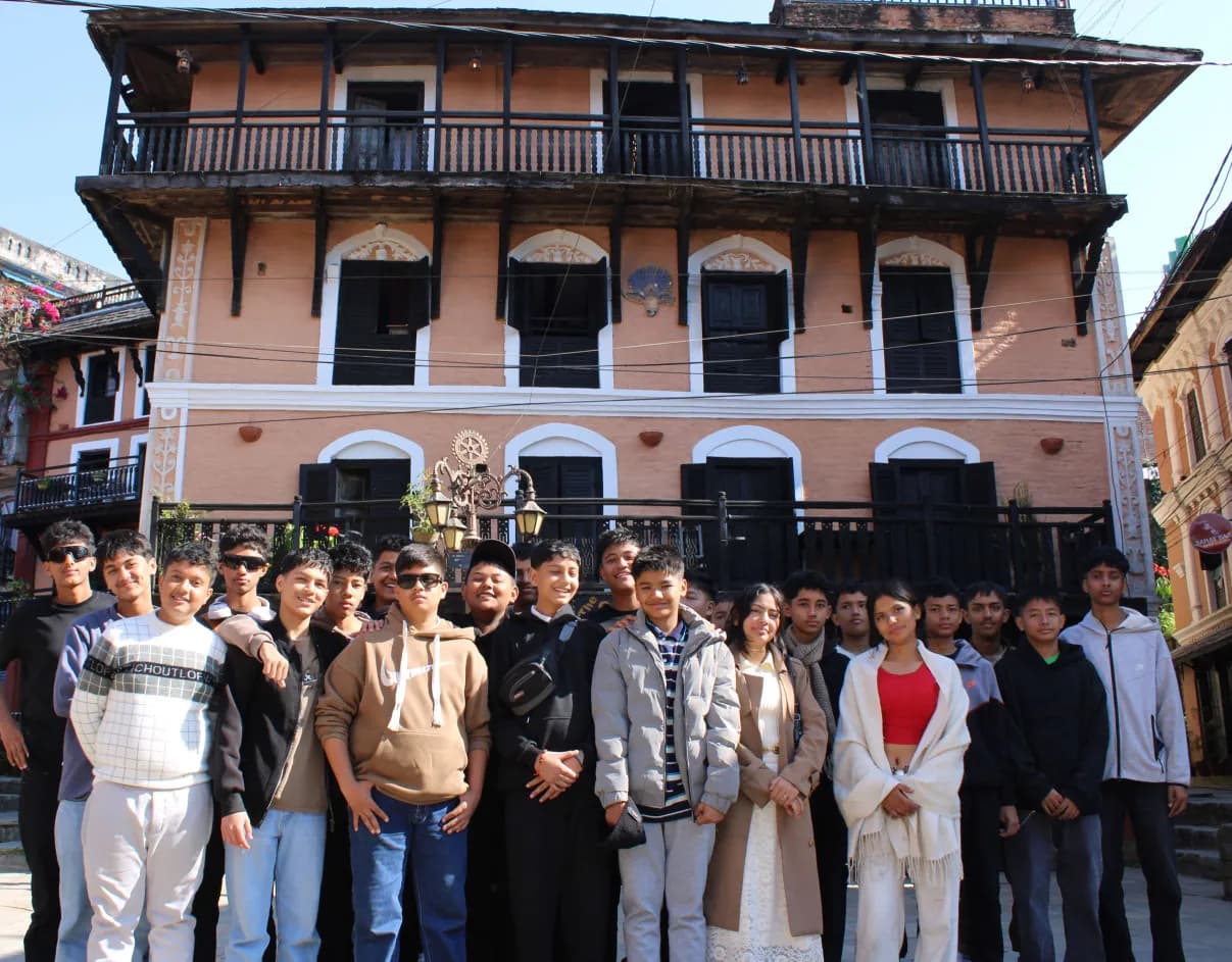 Mustang Trip 2082 18